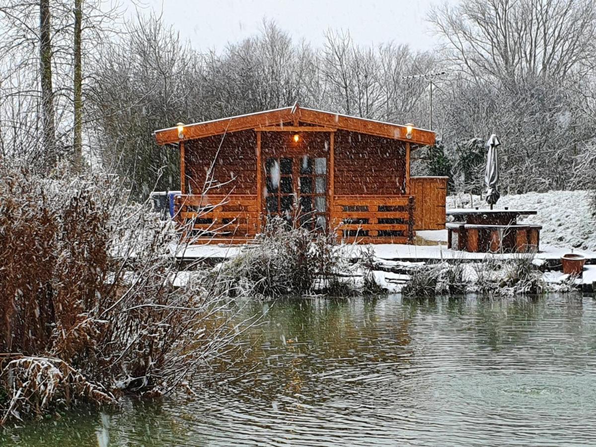 West Pool Cabin Lincoln Zewnętrze zdjęcie